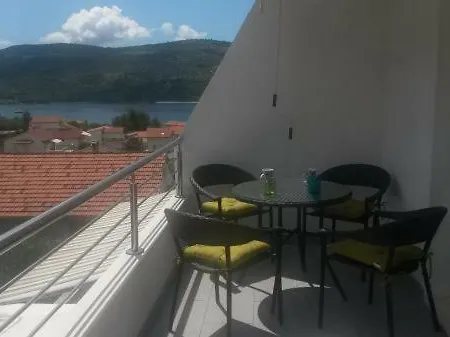 P&p Apartman Апартаменты Марина